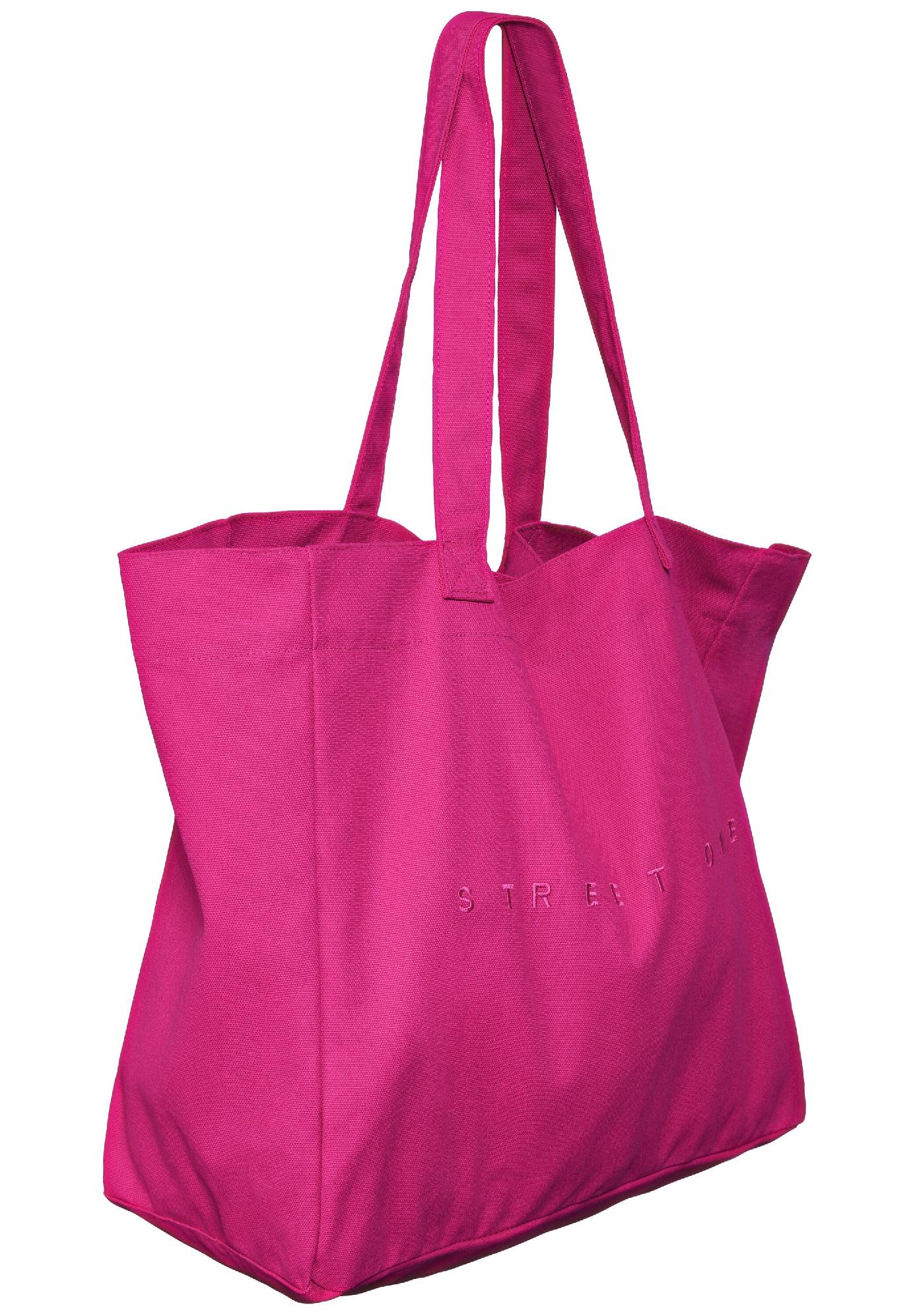 Street One shopper, pin