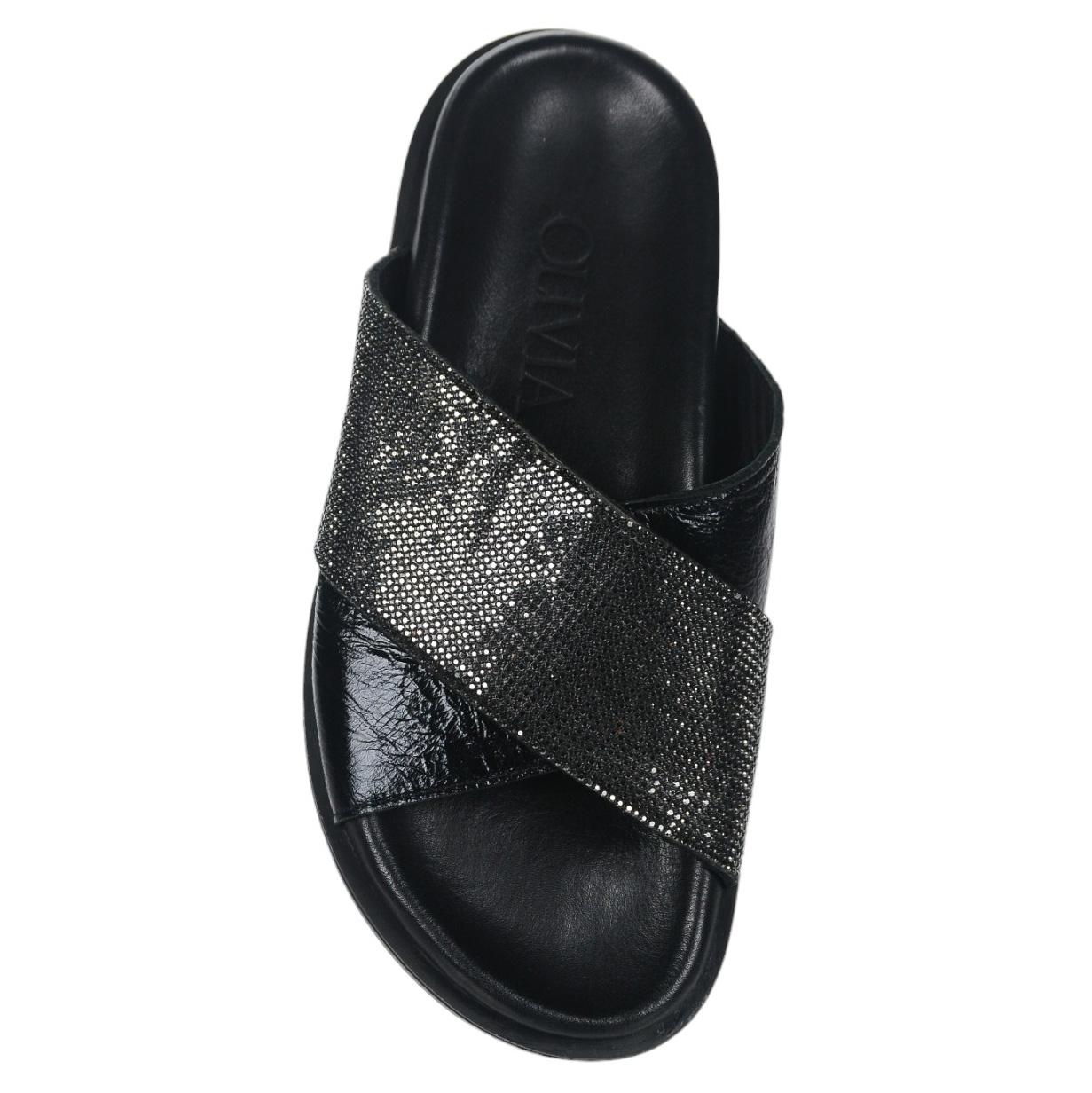 OLIVIA SHOES čierne šľapky s kamienkami