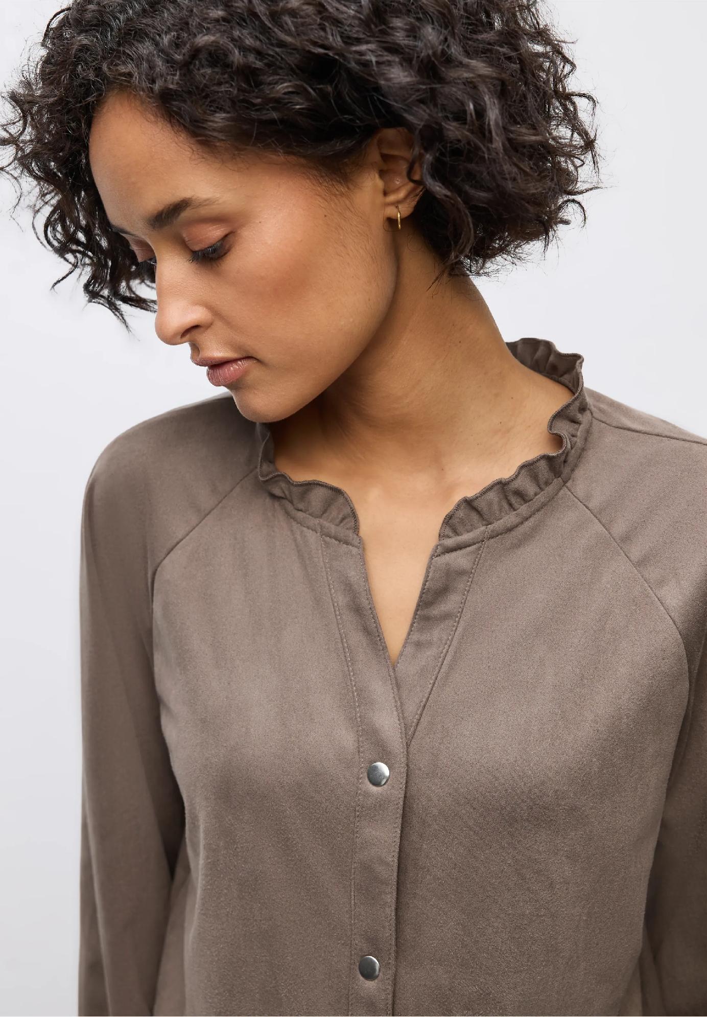 Street One velúrová tunika s volánikmi