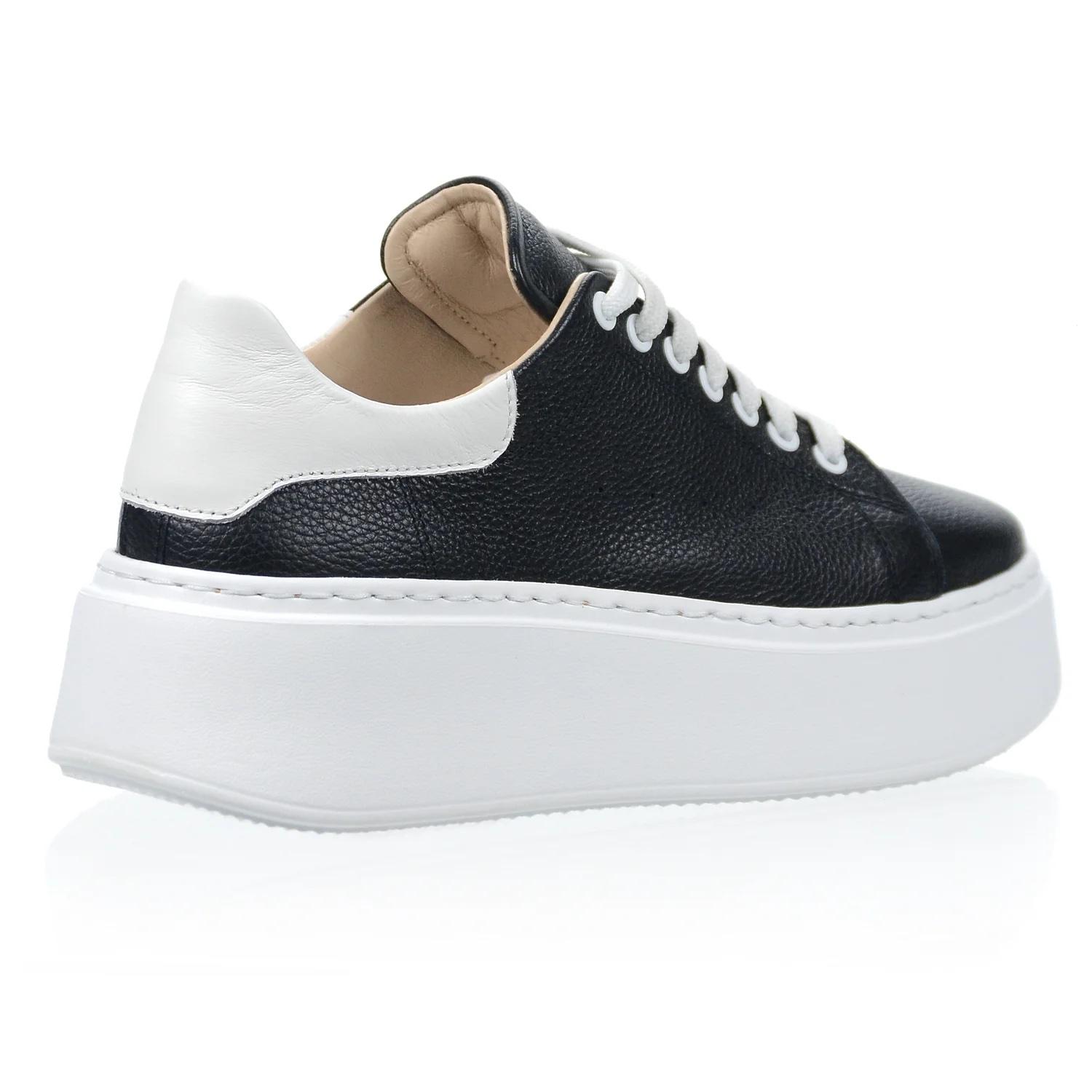 OLIVIA SHOES čierne tenisky s bielou pätou