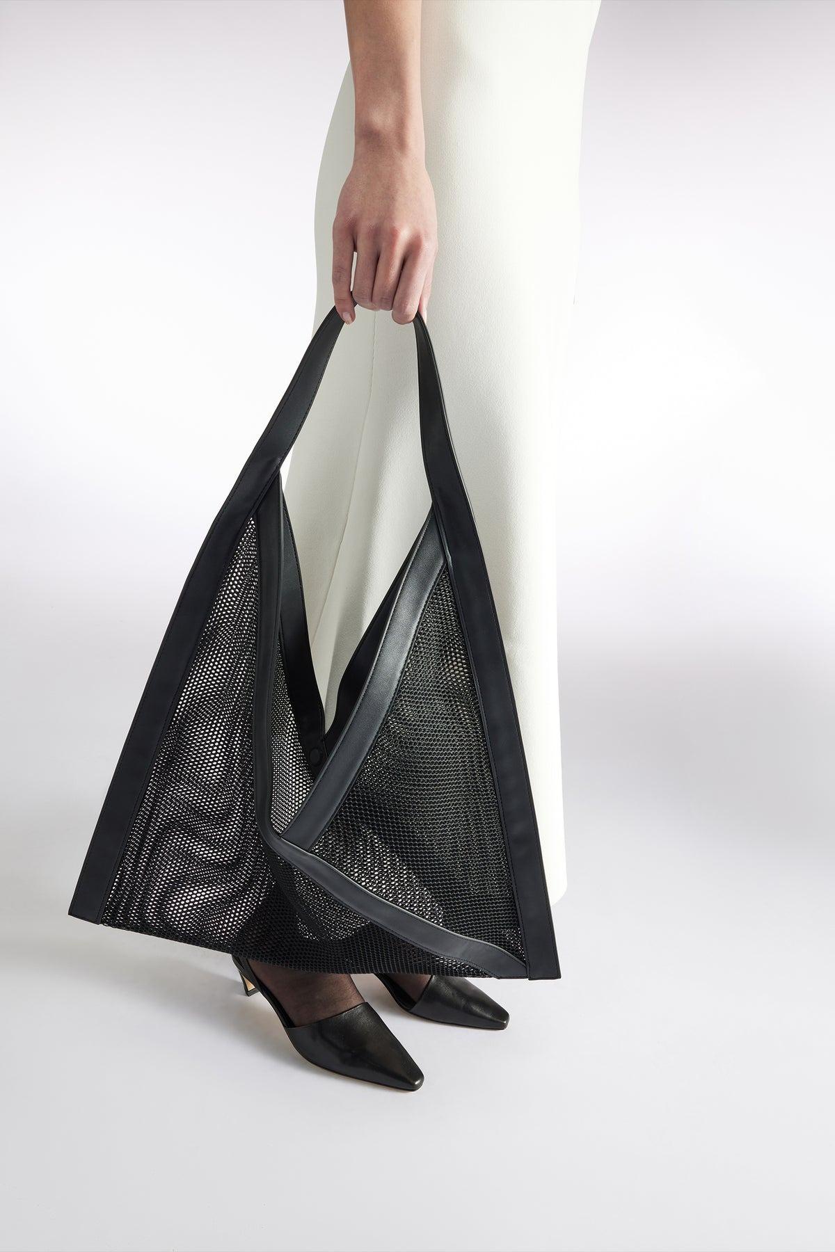 LIVIANA CONTI GEOMETRICKÁ TAŠKA
