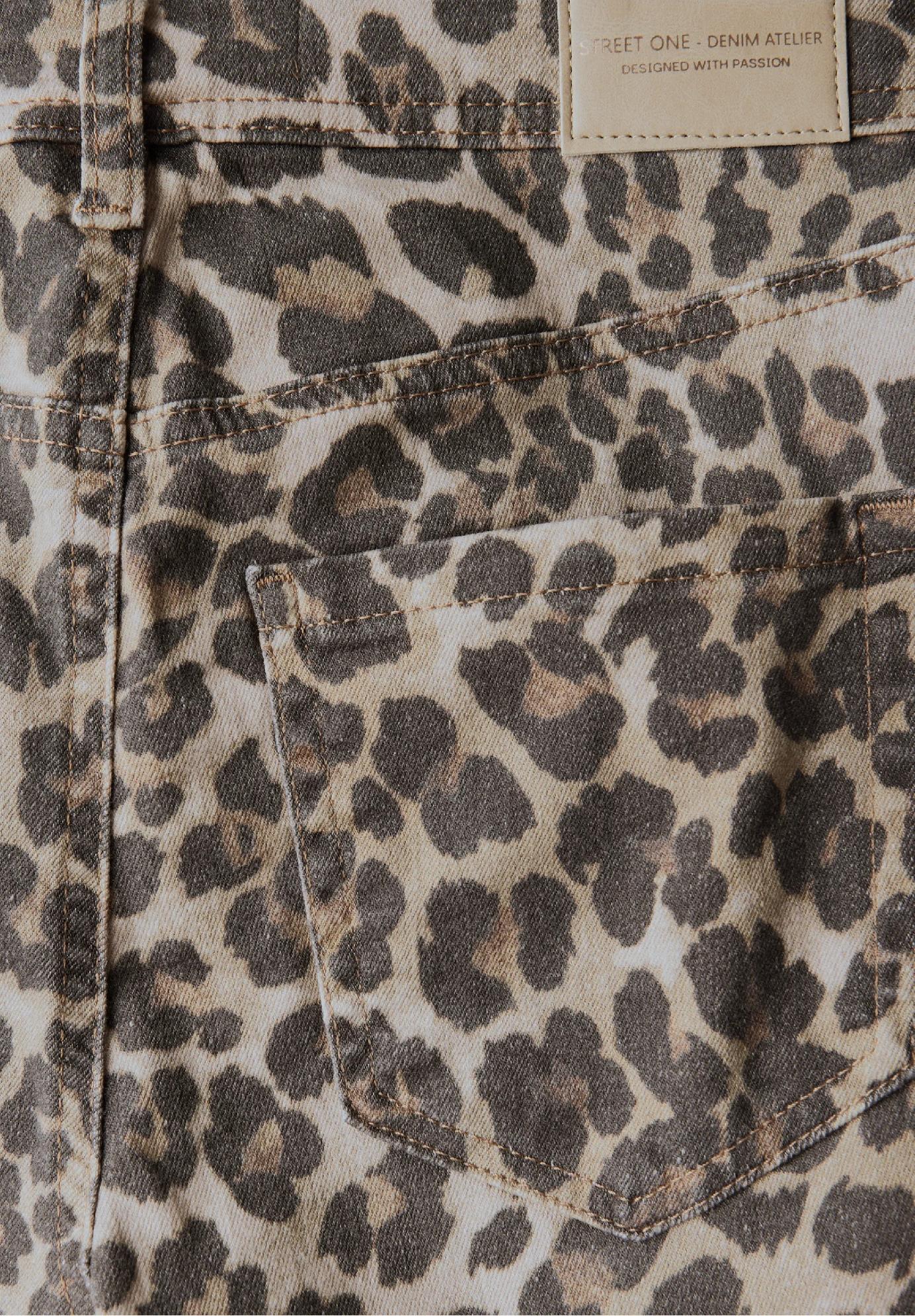 Street One rovné džínsy s leopardím vzhľadom