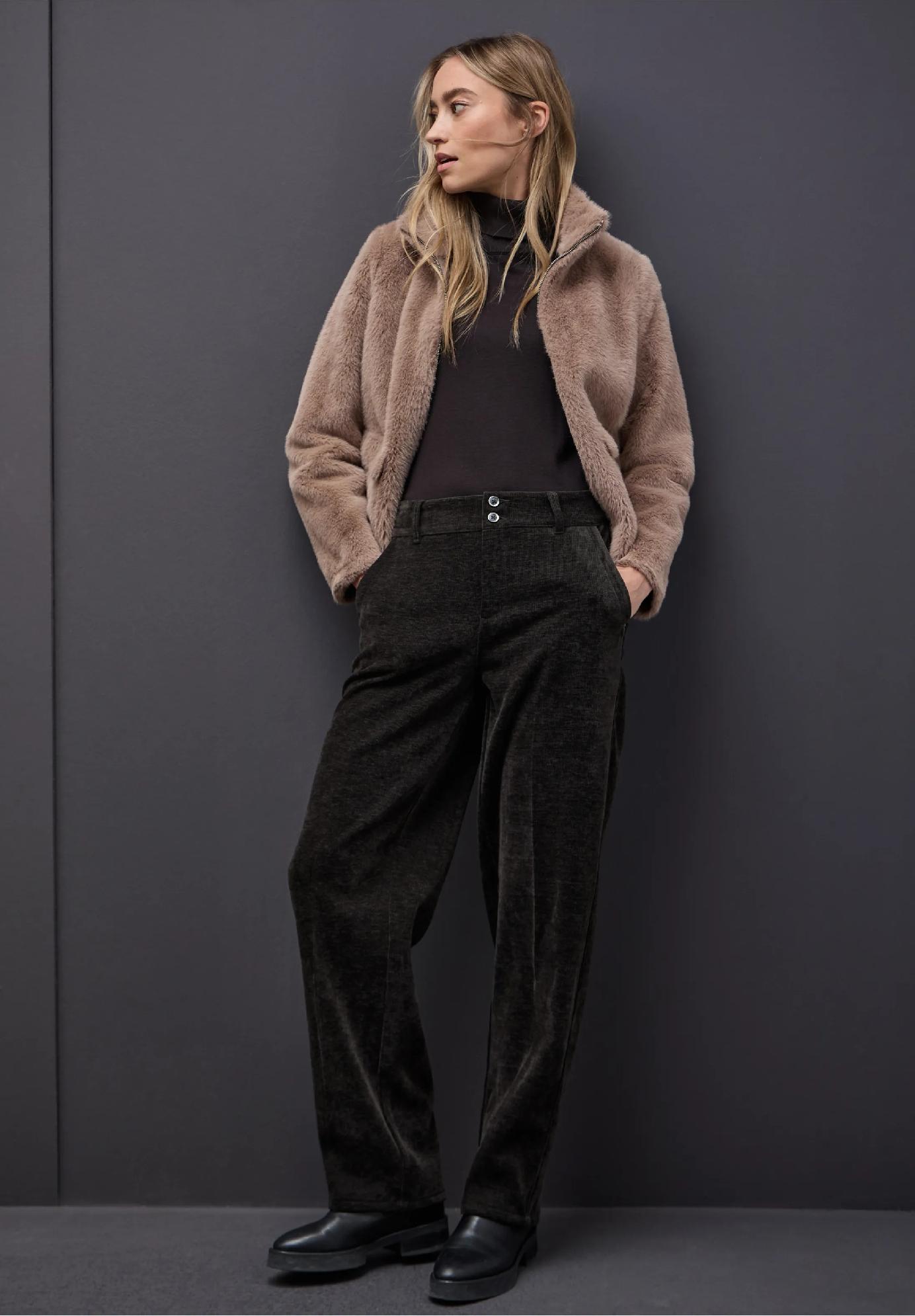 Street One rovné ženilkové manšestrové nohavice, hned