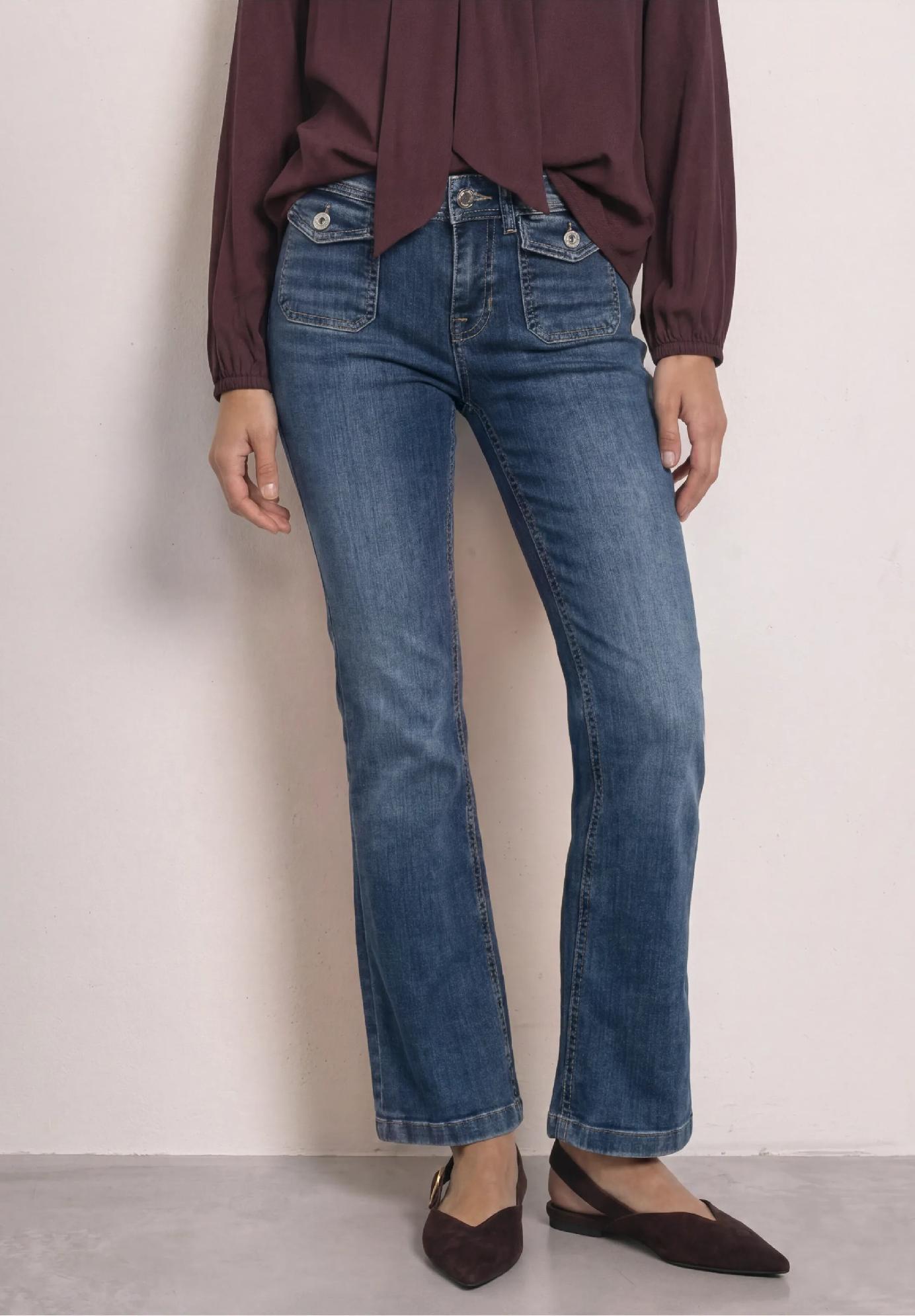 Street One džínsy so stredným pásom a rozšírenými nohavicami v strihu Slim Fit -BLAIRE