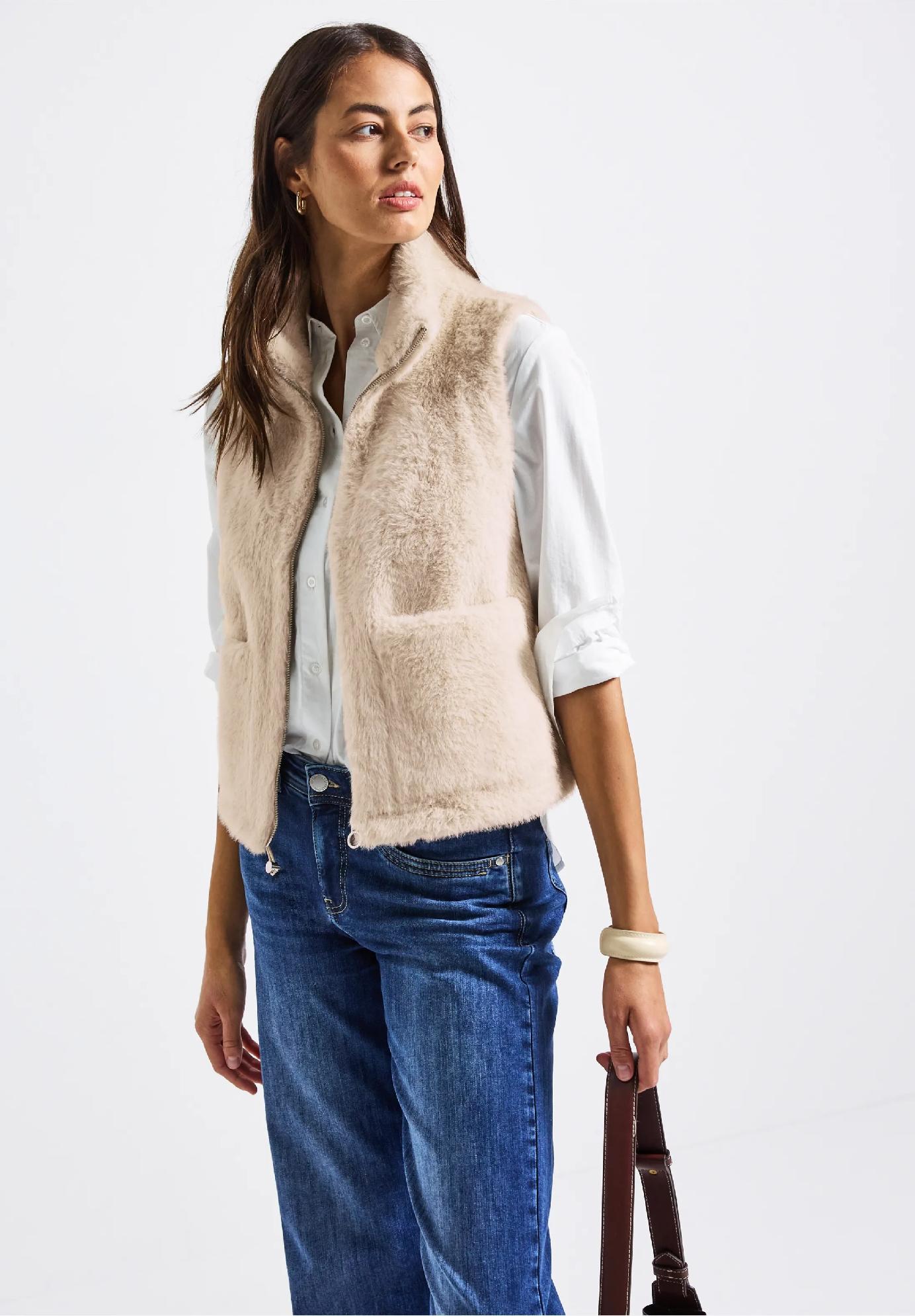 Street One mäkká vesta z umelej kožušiny