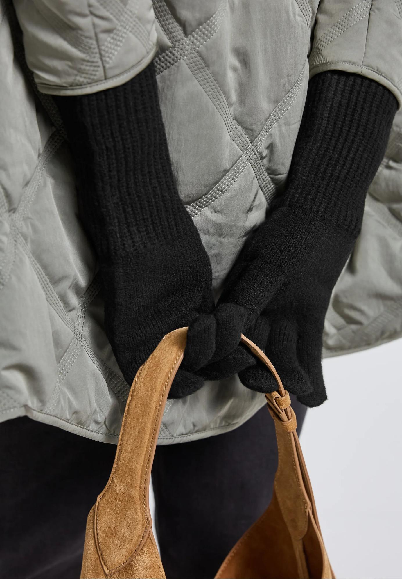 Street One jemne pletené rukavice, čie