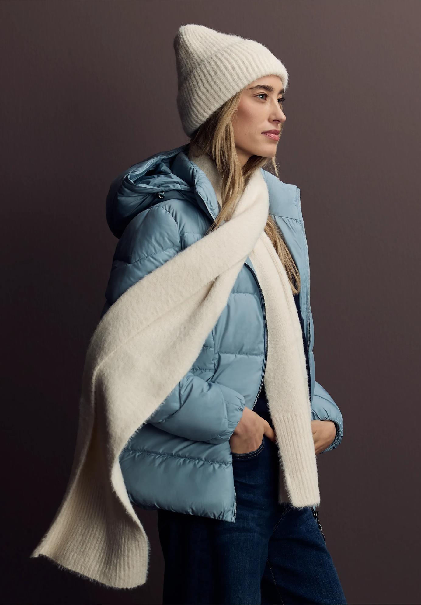 Street One čiapka z perovej priadze, bie