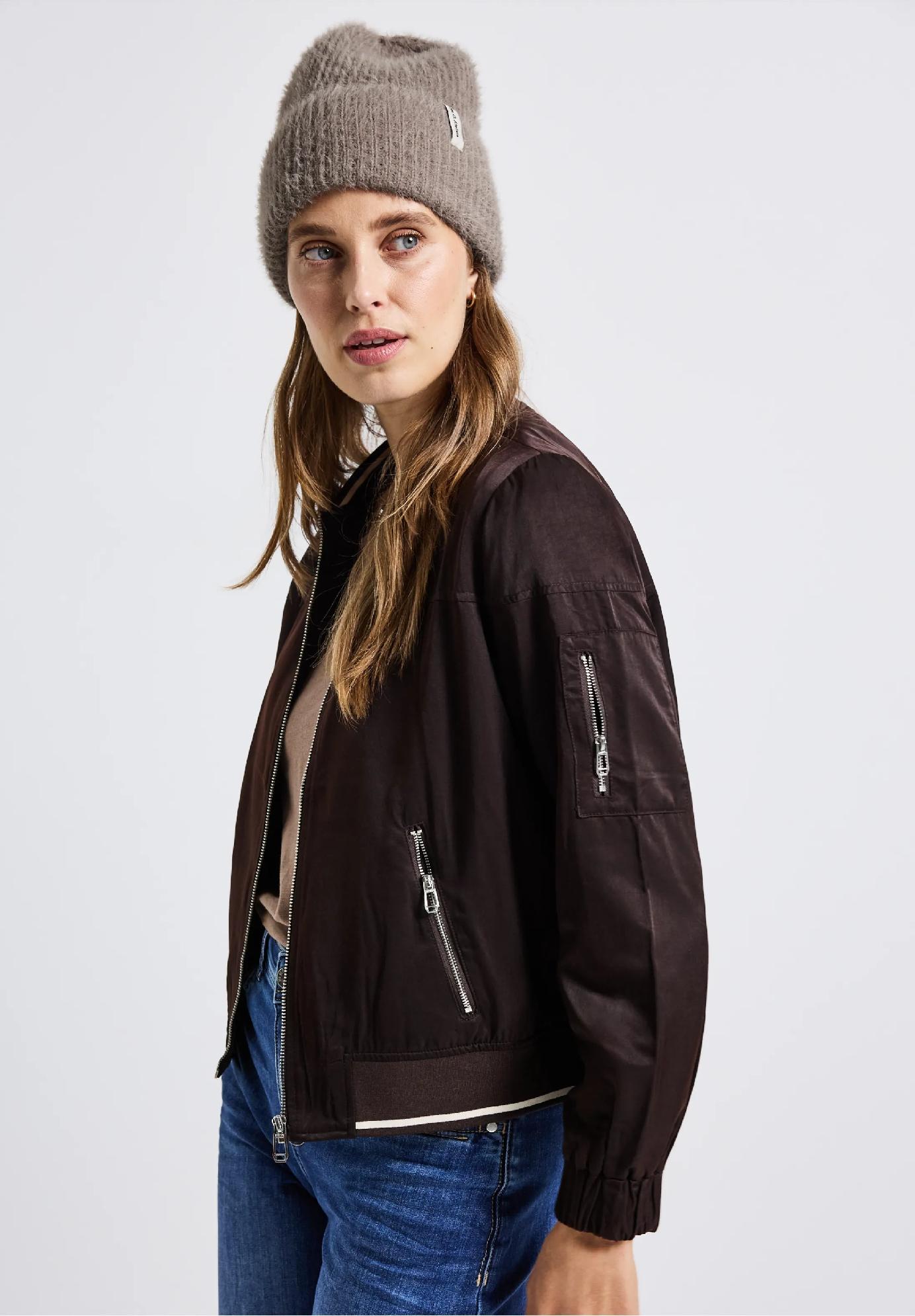 Street One čiapka z perovej priadze, pie