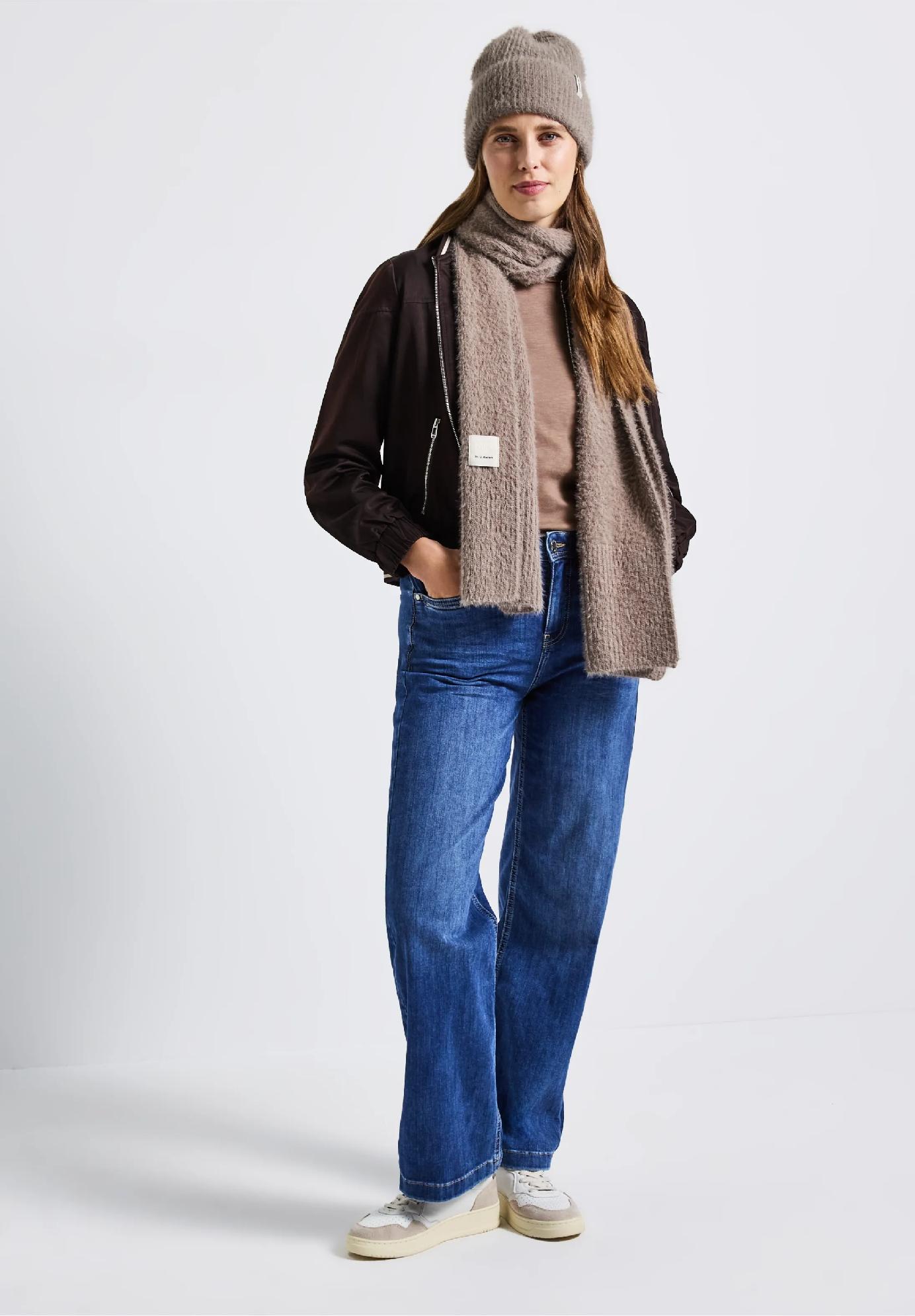 Street One čiapka z perovej priadze, pie