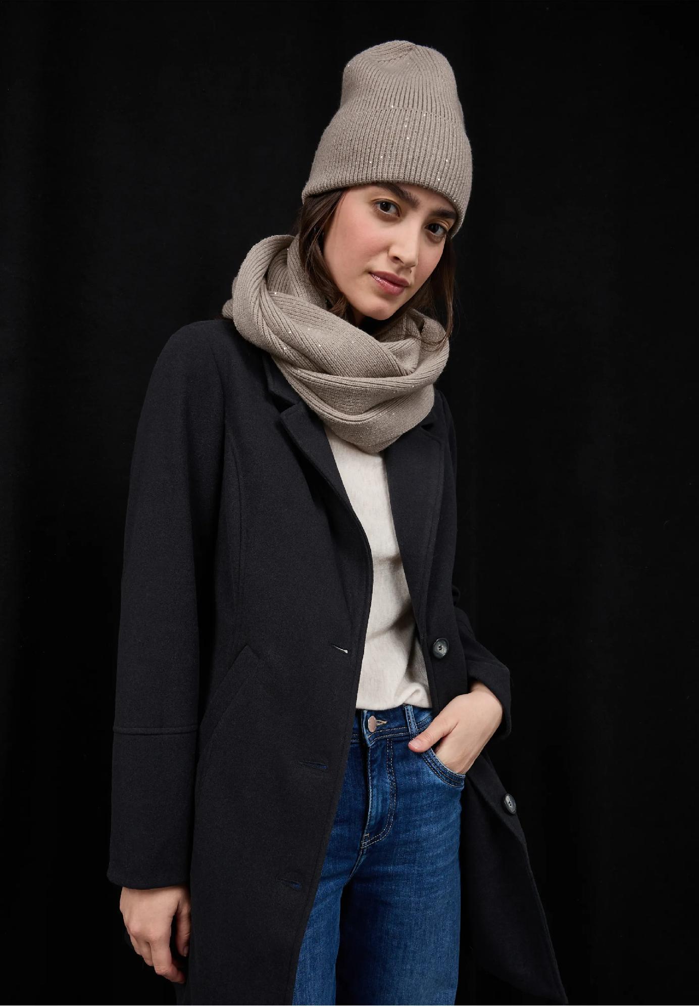 Street One šál s flitrami, pie