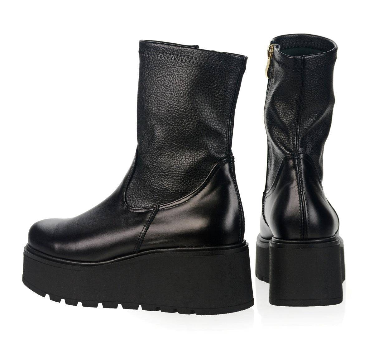 OLIVIA SHOES čierne členkové čižmy na zips