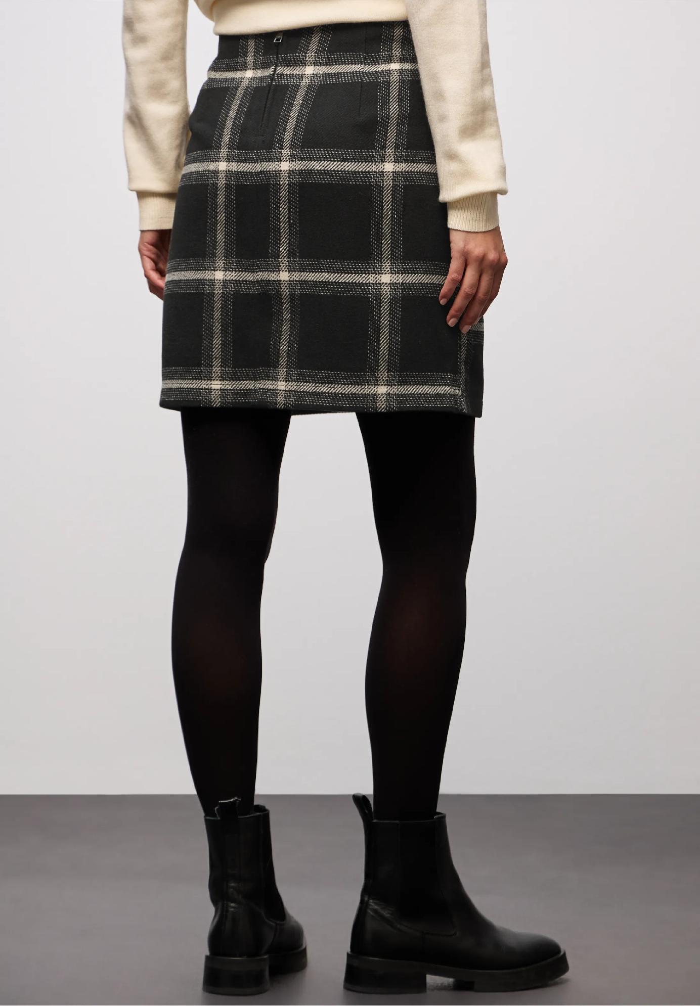 Street One karovaná zavinovacia sukňa