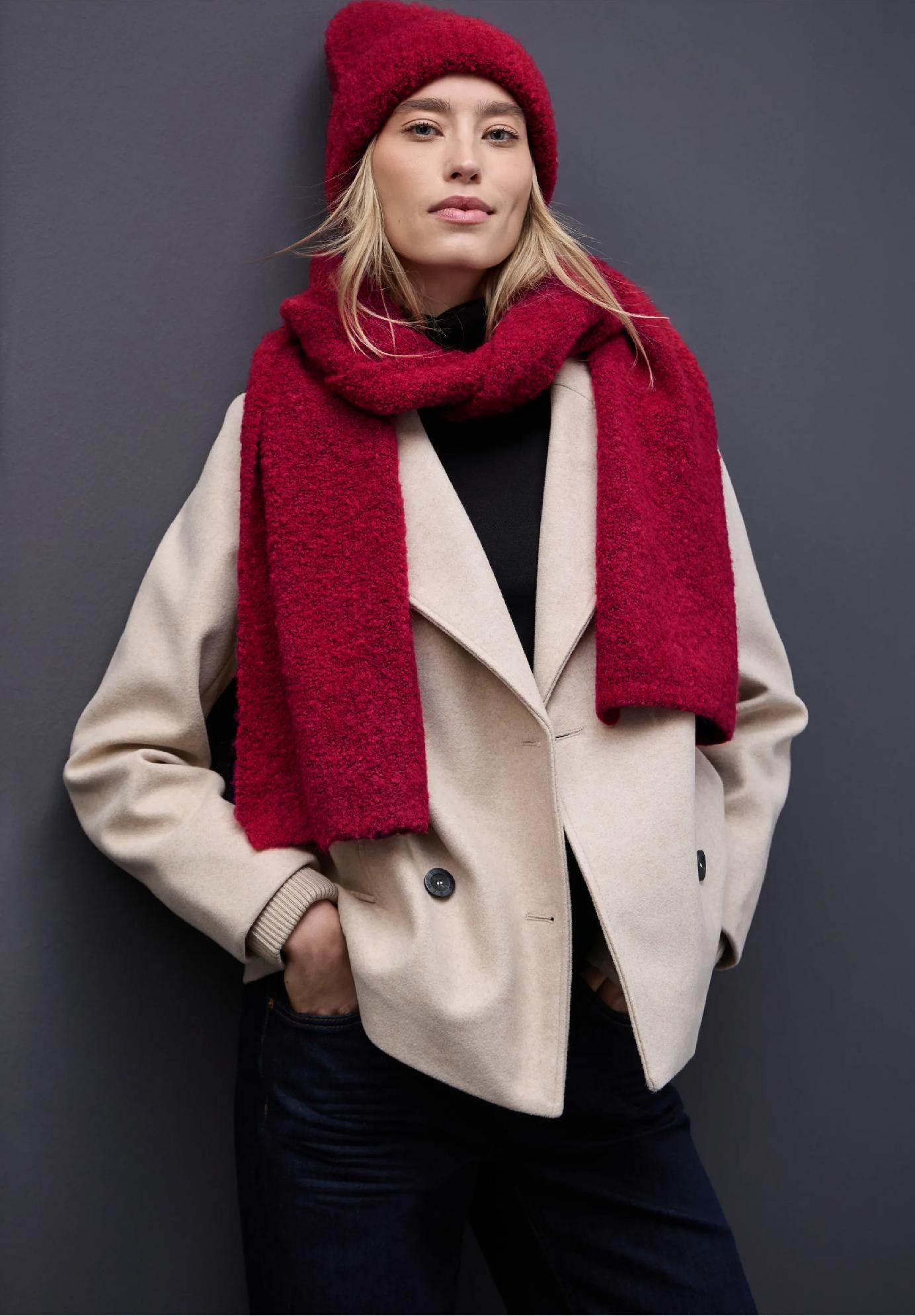 Street One čiapka Bouclé, čer