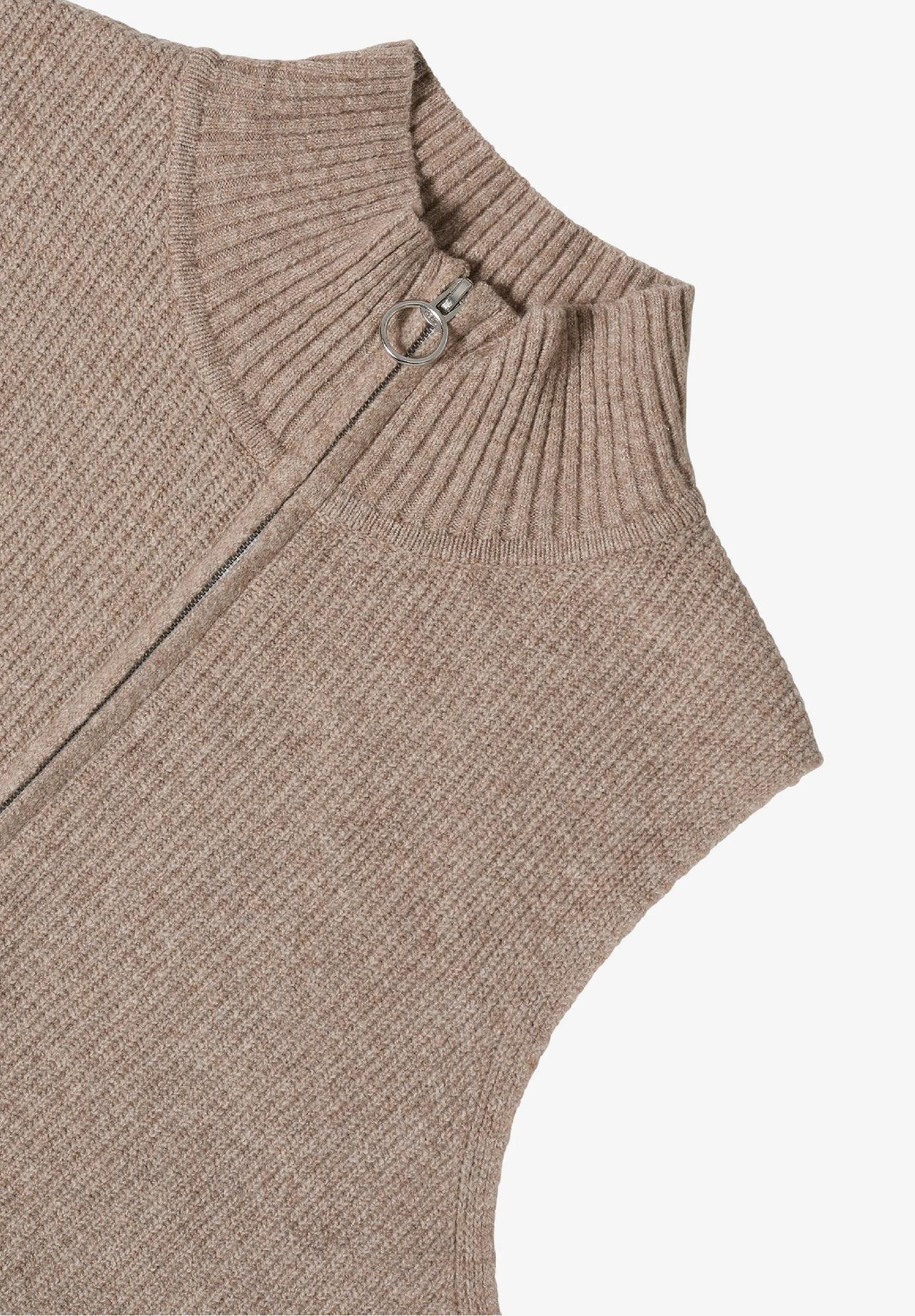 CECIL rebrovaná vesta