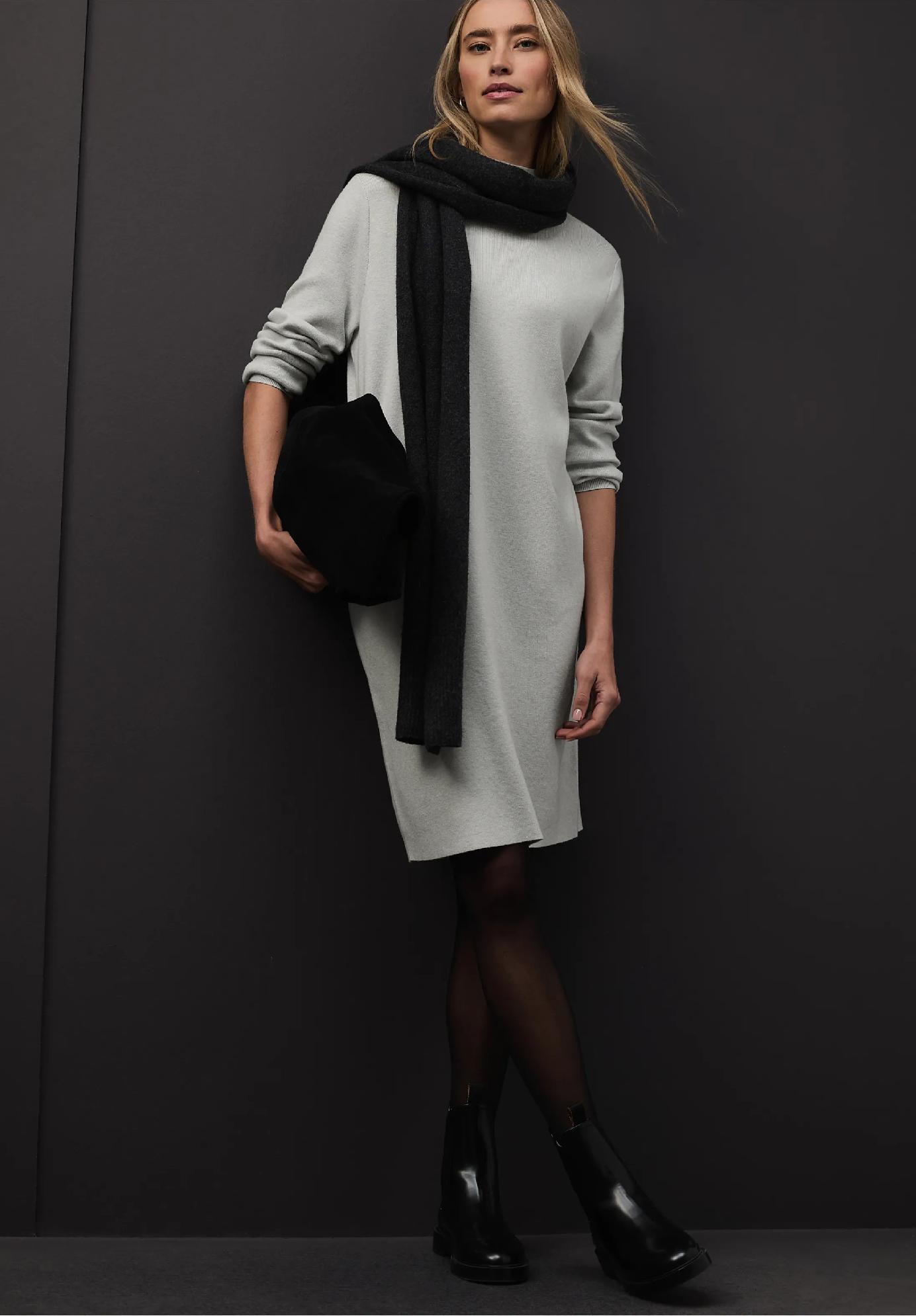 Street One pletené šaty s rolákom