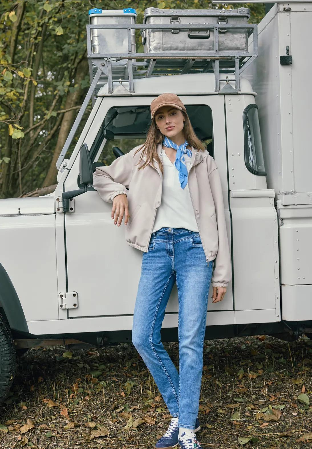 CECIL vzorovaná šatka, modr