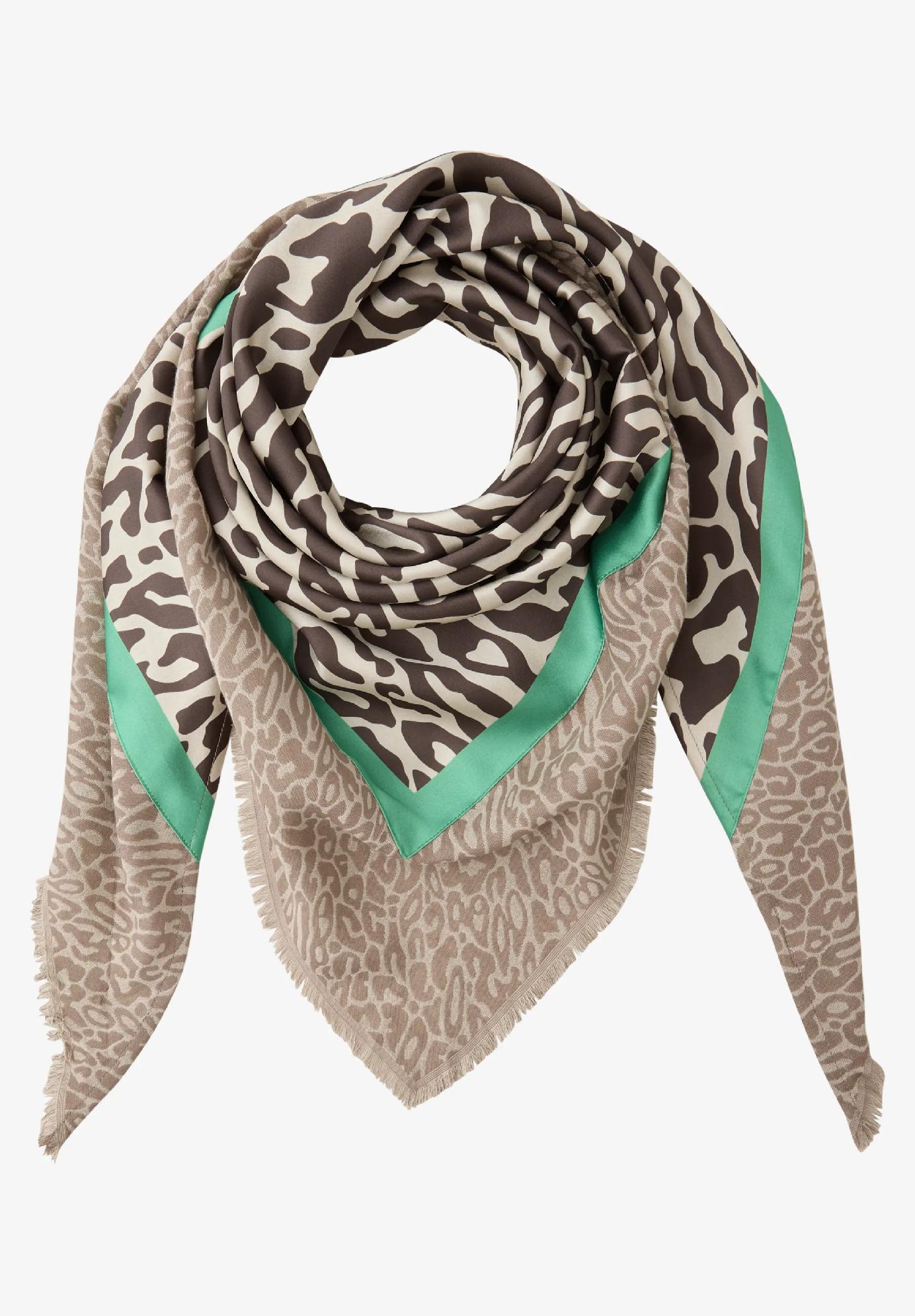 Street One šál s trojuholníkovým a leopardím vzorom