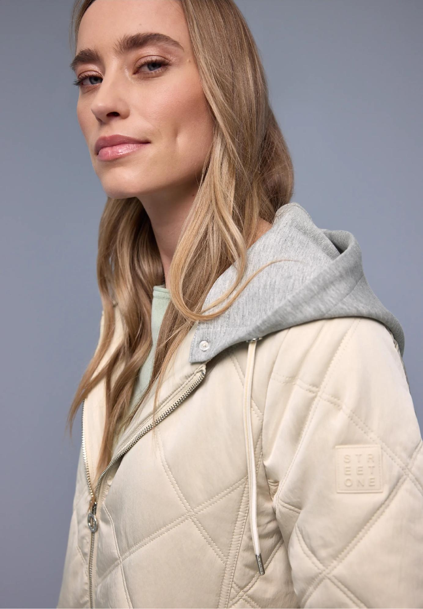 Street One bunda s odnímateľnou kapucňou, bež