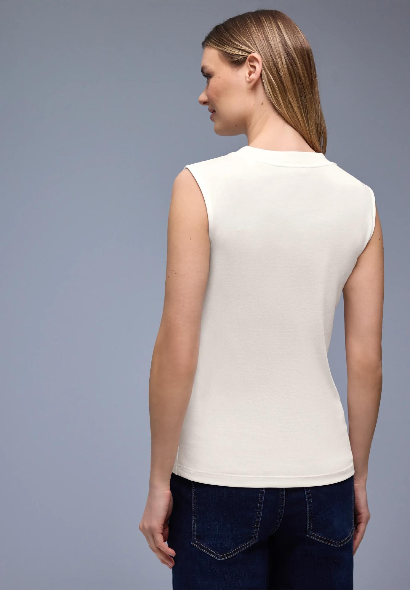 Street One top do saka, smo