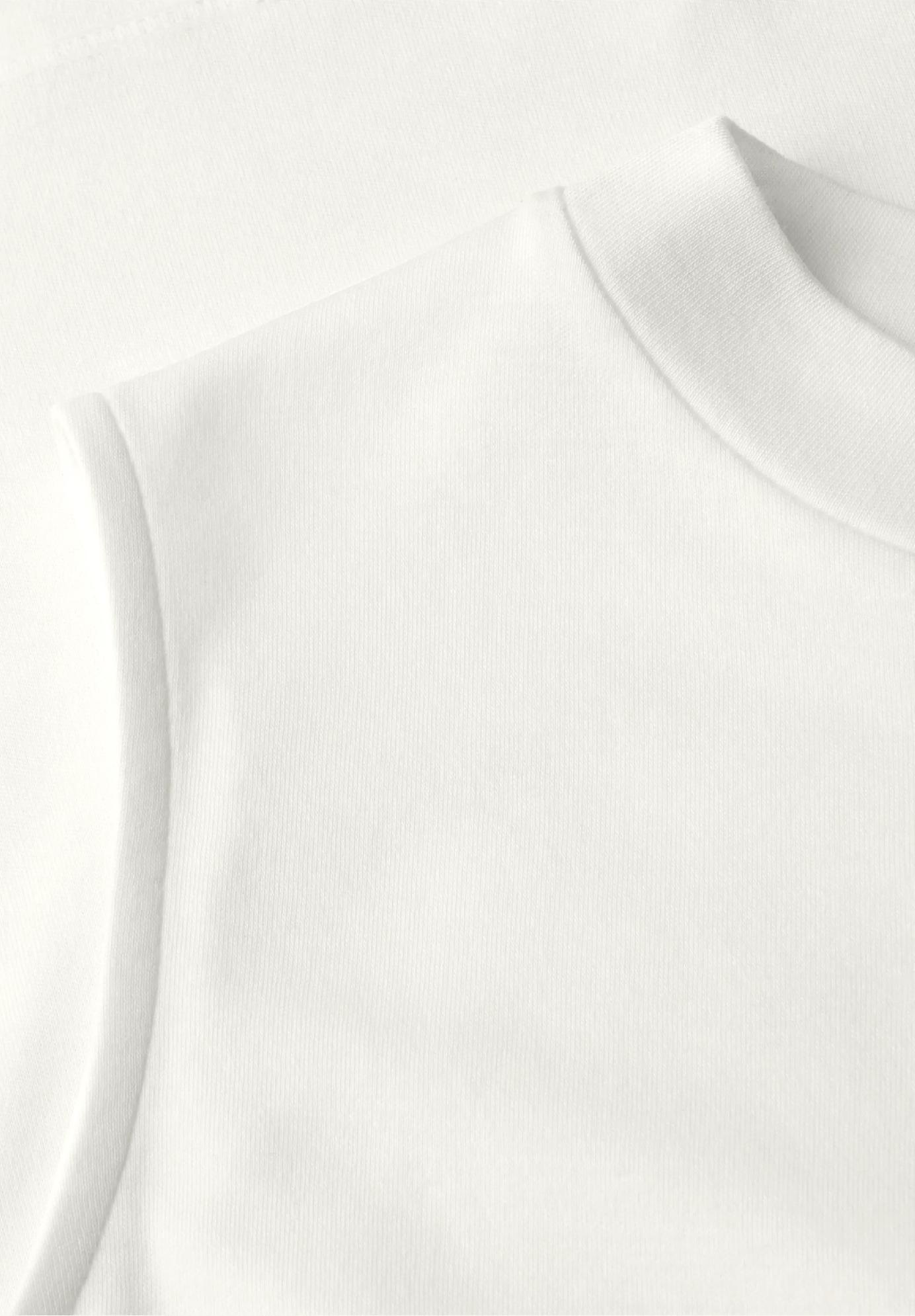 Street One top do saka, smo