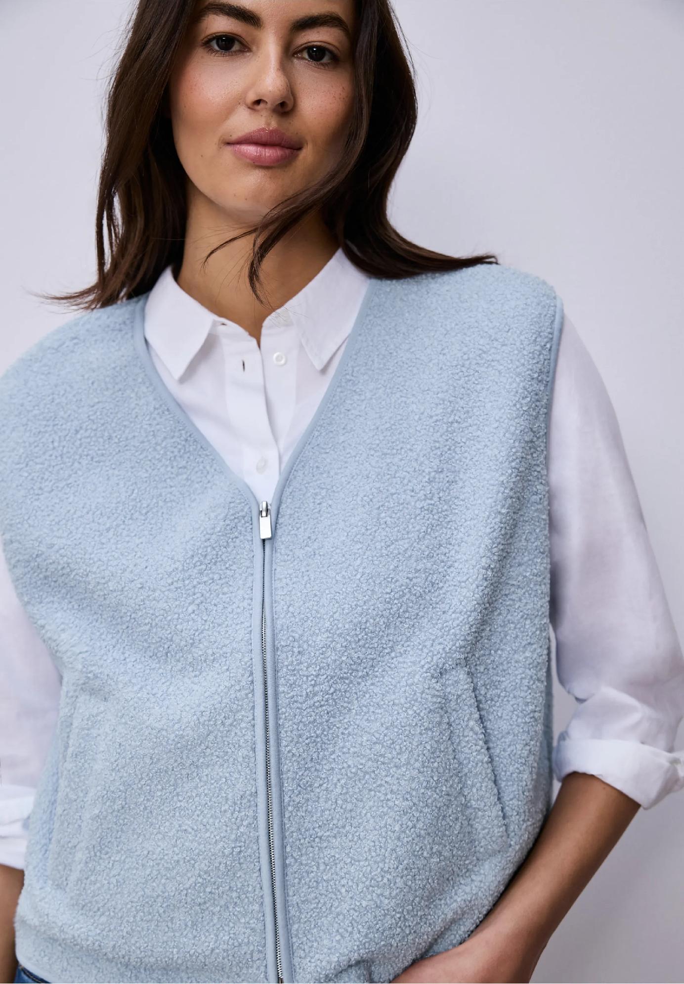 Street One flísová vesta s výstrihom do V