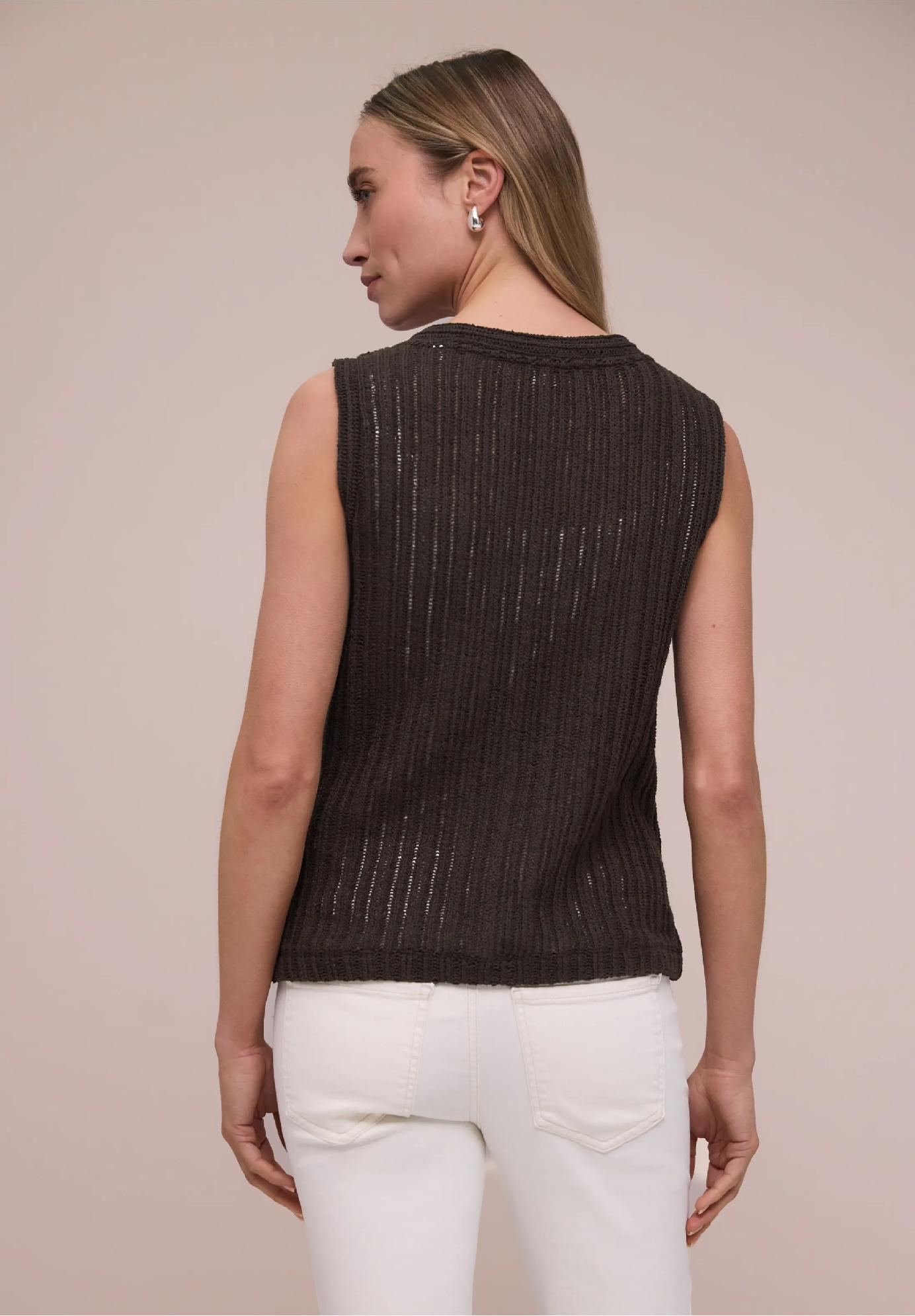 Street One vesta s výstrihom do V a zapínaním na gombíky, hne