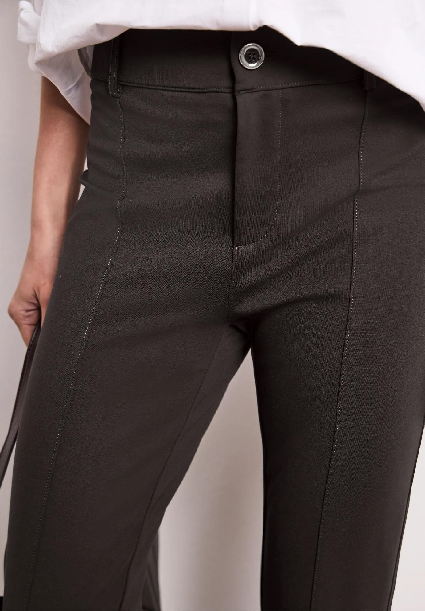 Street One bootcut nohavice s vysokým pásom úzkeho strihu