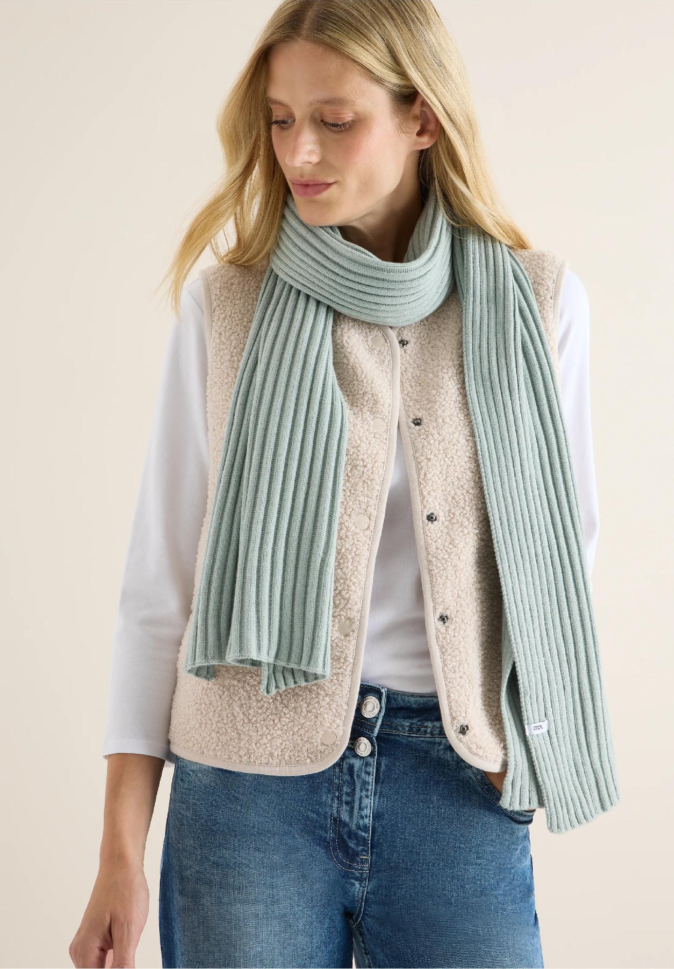 CECIL pletený šál, šalv