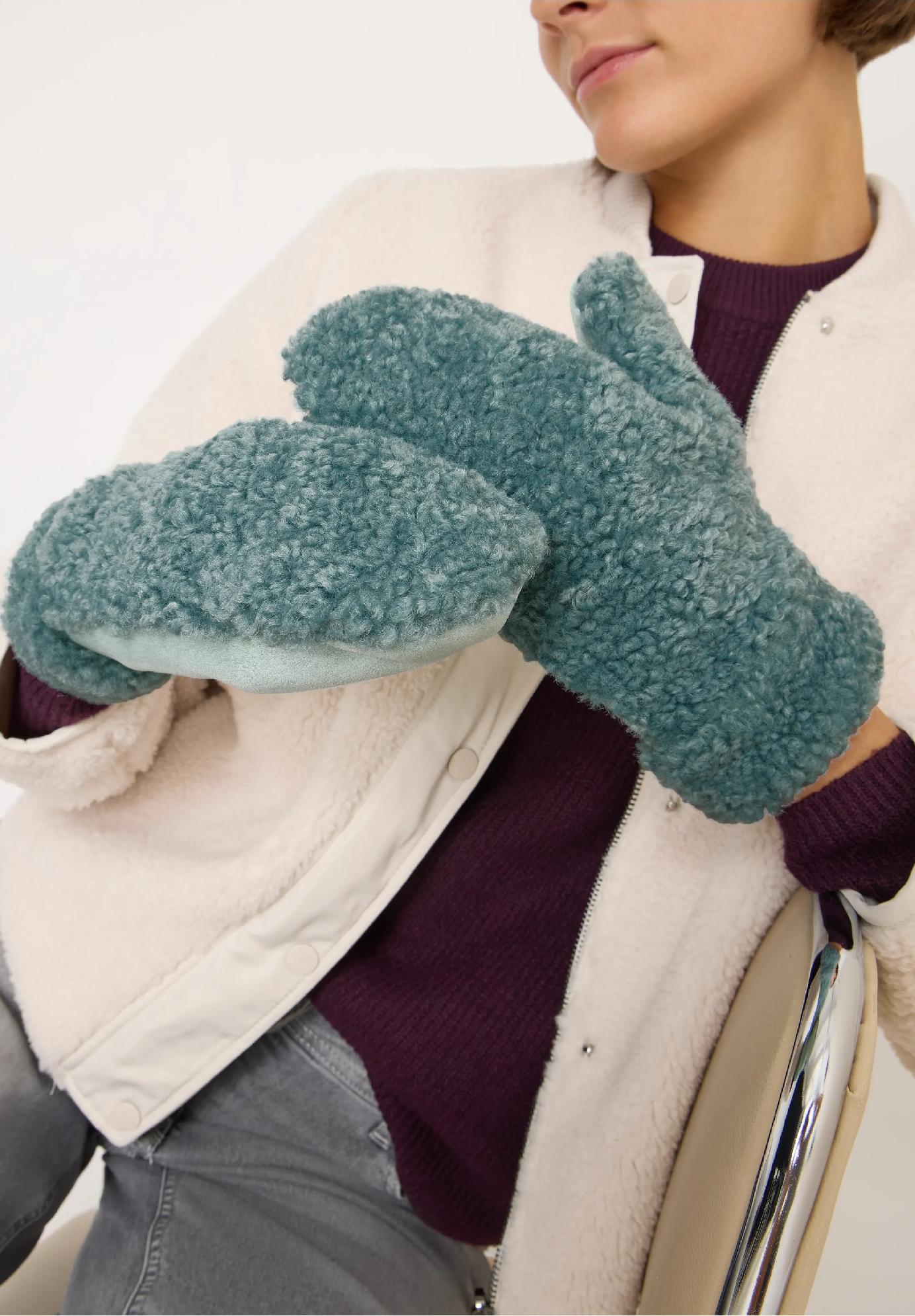 CECIL plyšové palčiaky, zm