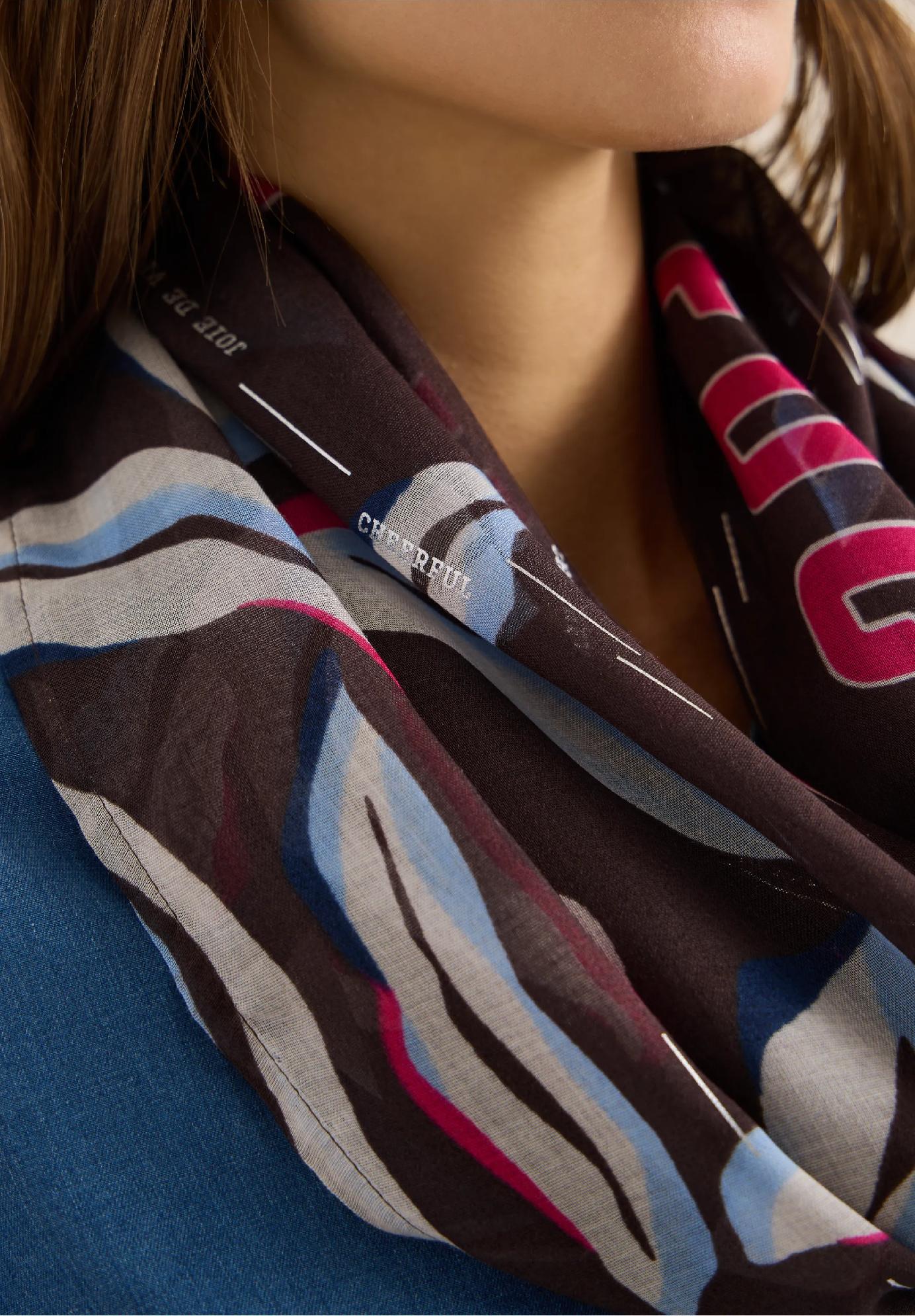 CECIL šál s mixom vzorov