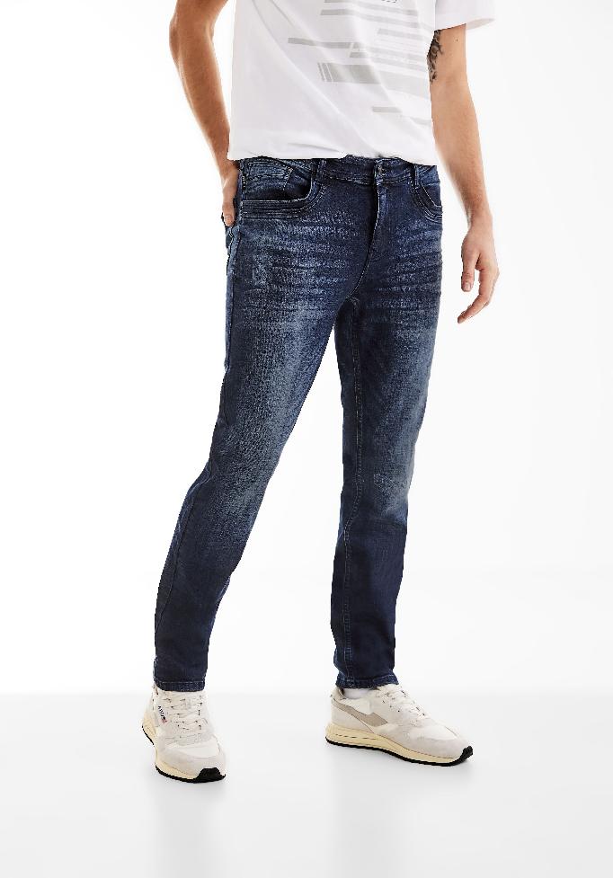 Street one | streedas.sk