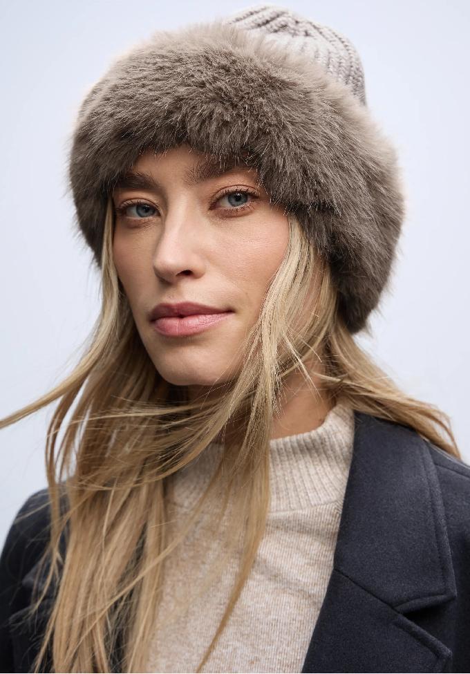 Street One čiapka s umelou kožušinou, pie