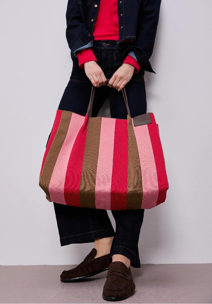 Street One taška s koženými detailmi a pruhmi